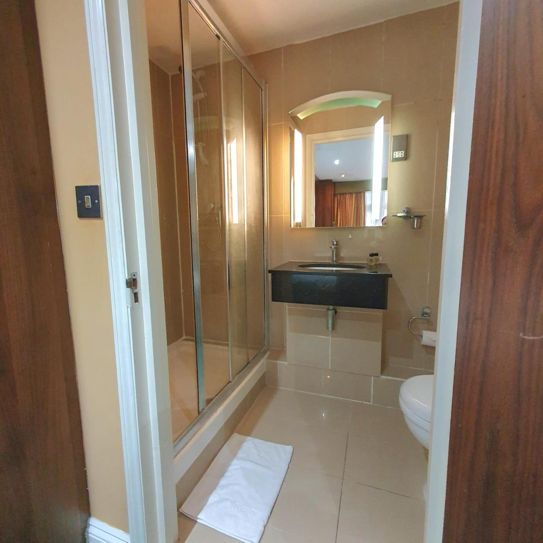 Oliver Hotel Λονδίνο Εξωτερικό φωτογραφία